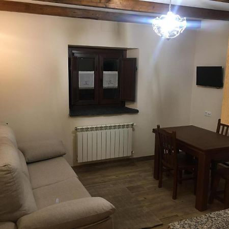 La Casa Vieja De Caneo - Apartamentos Rurales 3 Llaves لواركا المظهر الخارجي الصورة