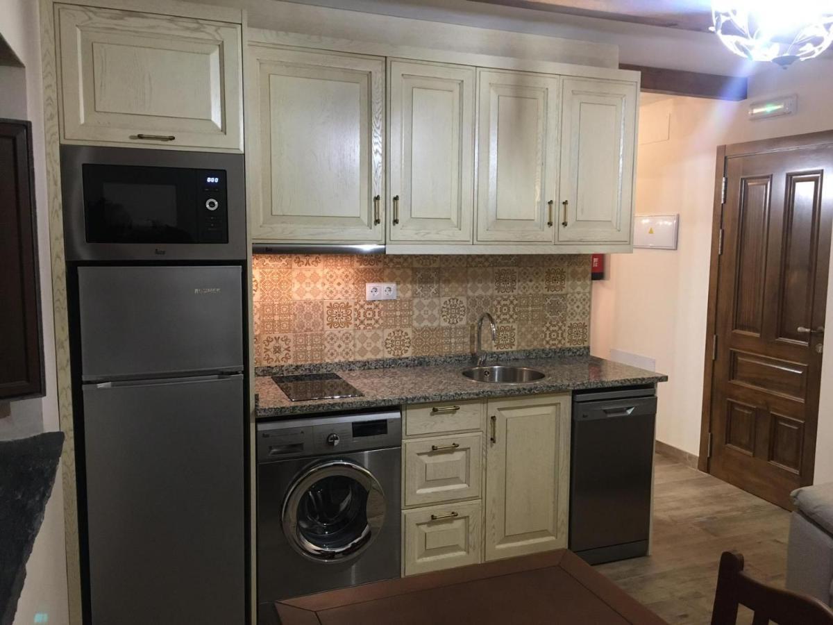La Casa Vieja De Caneo - Apartamentos Rurales 3 Llaves لواركا المظهر الخارجي الصورة